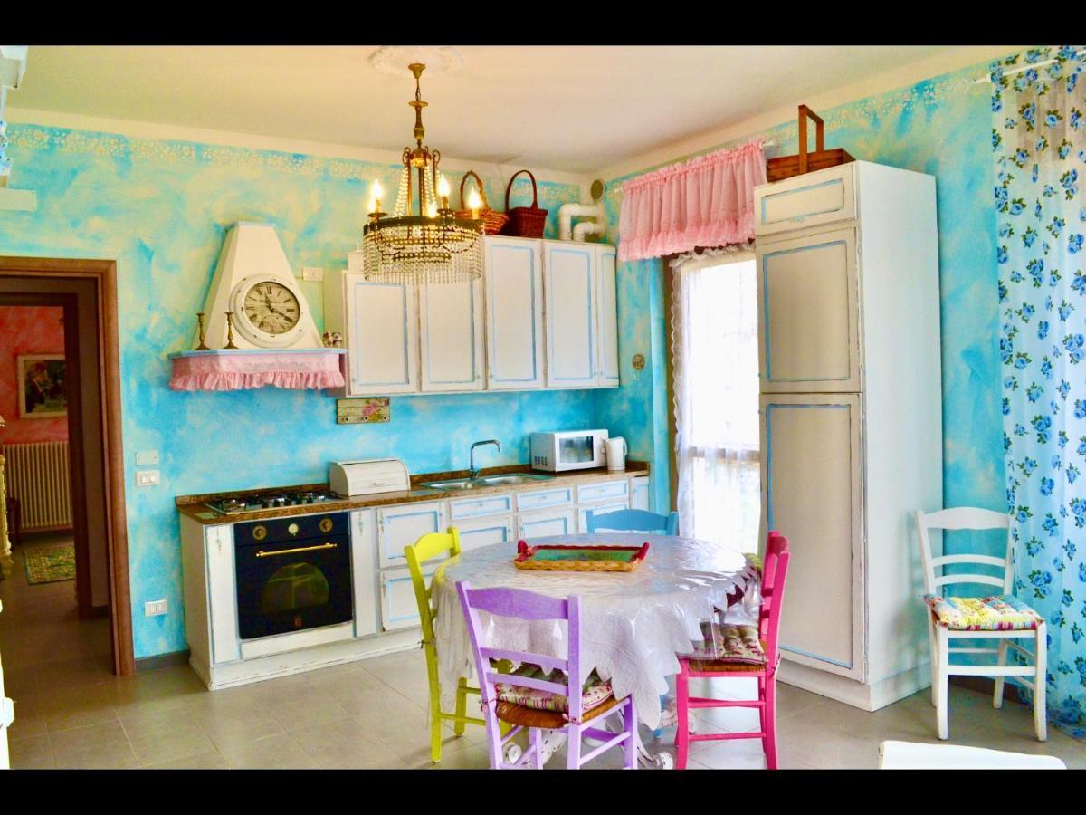 Le Bouganville Apartment Desenzano del Garda Dış mekan fotoğraf