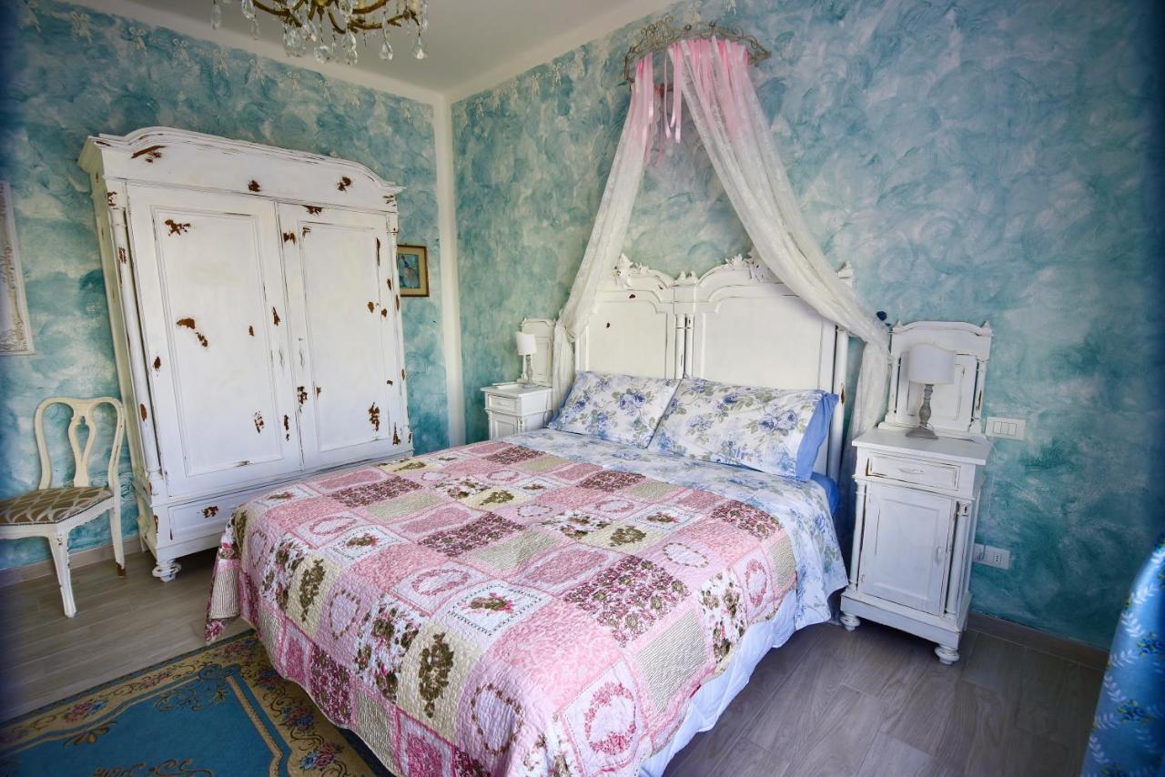Le Bouganville Apartment Desenzano del Garda Dış mekan fotoğraf